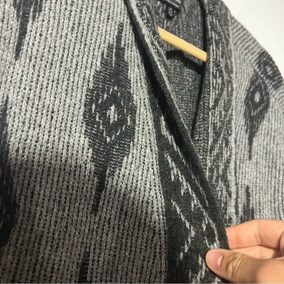 Lucky Brand Aztec Print Cardigan Open Sz Large Gray Black Long Line Tribal Wool - Picture 7 of 8